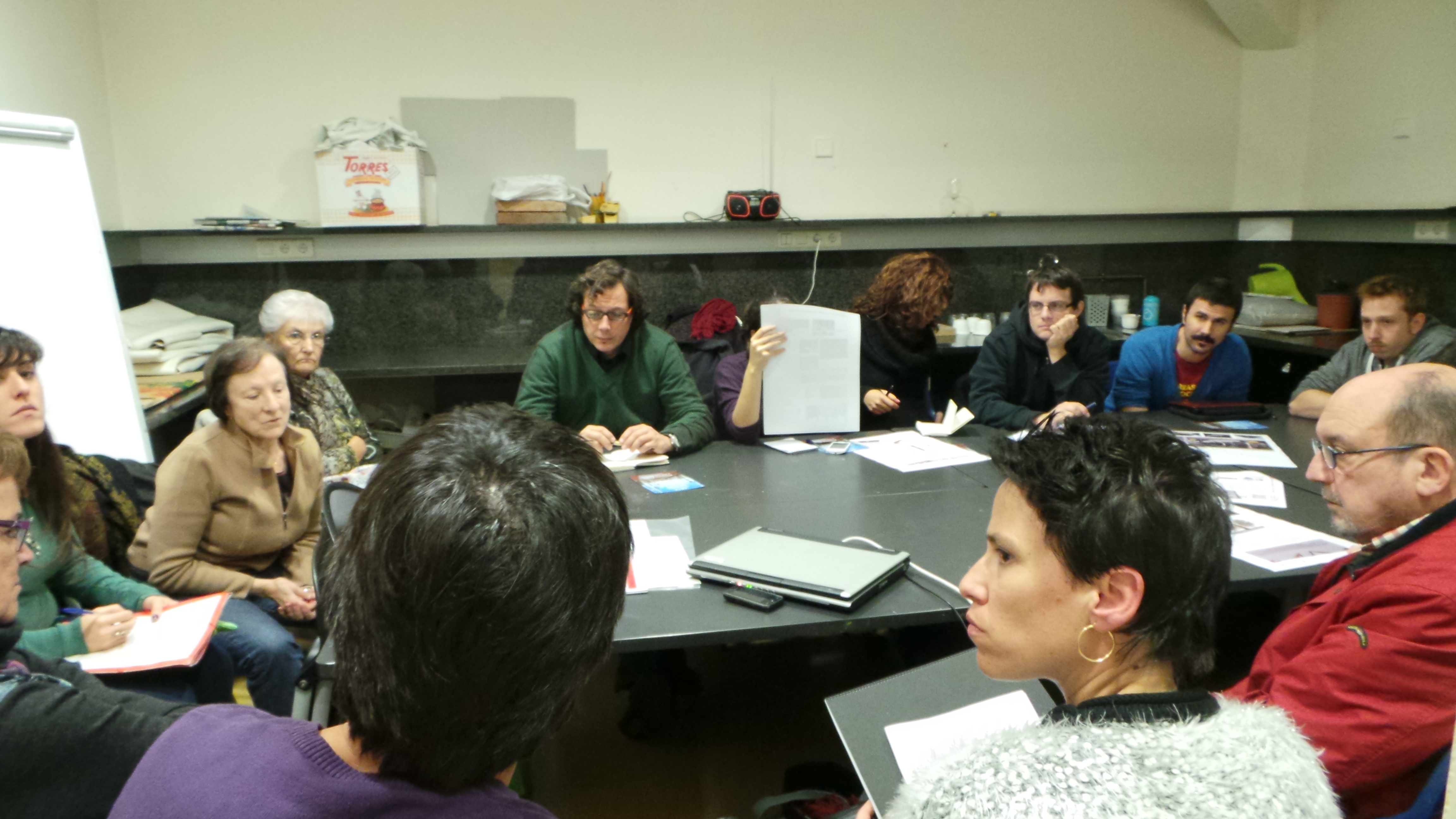 Primera reunión en el Centro Civico Can Deu de Les Corts, 20/11/2013