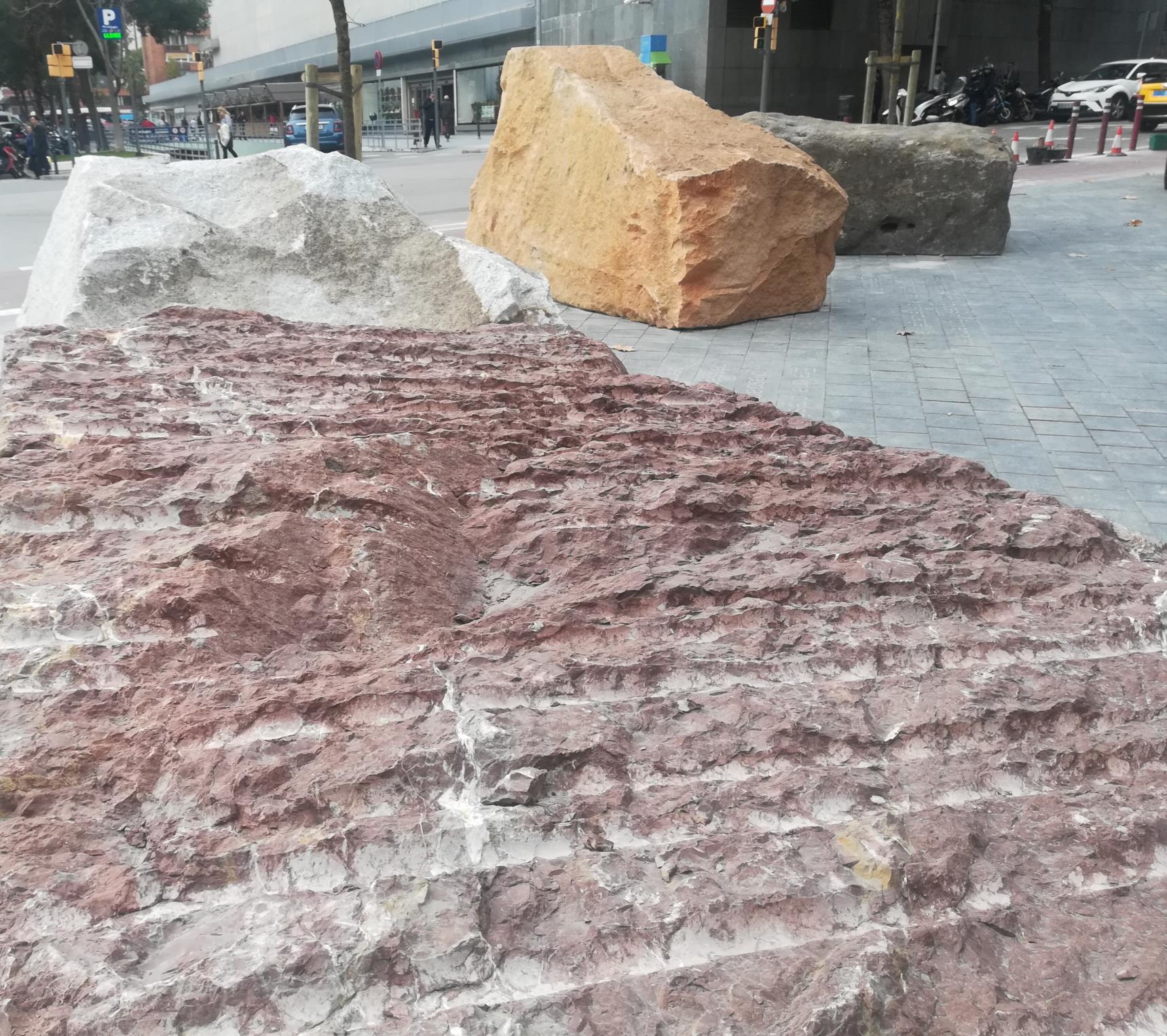Pedra de Cehegín, 2019. Foto Plataforma Futur Monument Presó de Les Corts
